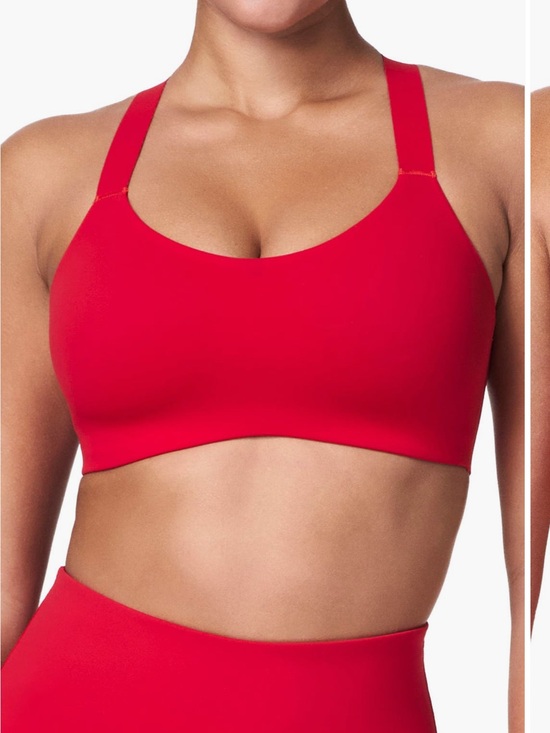 SPANX Other - SPANX Flexfeel Sports Bra Red Criss Cross Wireless Seamless Sz M NWT